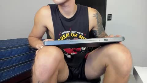 Jeanpii01 online show from December 2025 07:53:02 PM