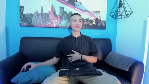 Jeff  online show from January 2025 02:24:02 AM