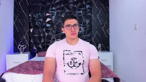 Jeff online show from November 2025 08:00:01 PM