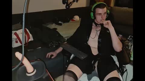 Snapshot of jeffstarckmann chatting on October 2025 06:06:01 PM jeffstarckmann online show from October 2025 06:06:01 PM