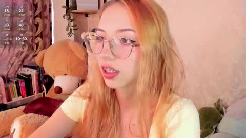 Jelly  online show from September 2025 08:01:02 PM