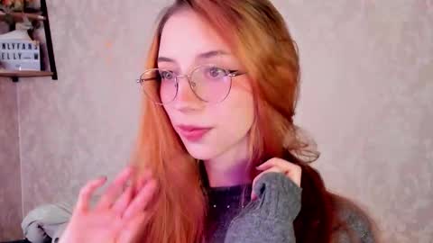 Jelly  online show from December 2025 12:40:02 AM