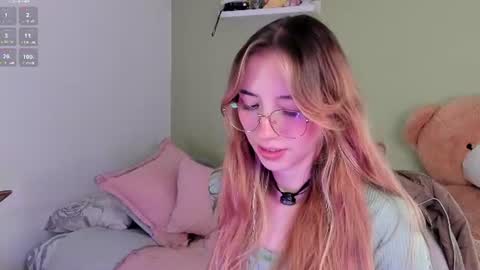 Jelly  online show from June 2026 01:56:01 AM