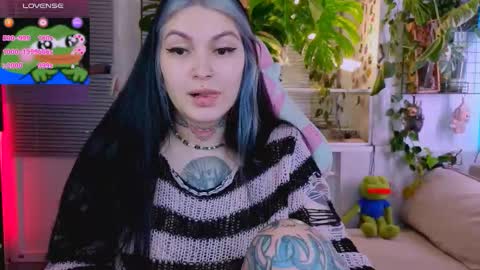 Jelya online show from November 2025 01:33:02 PM