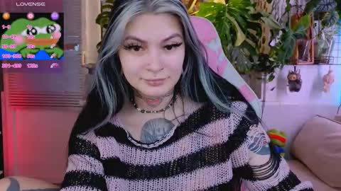 Jelya online show from November 2025 12:27:01 PM