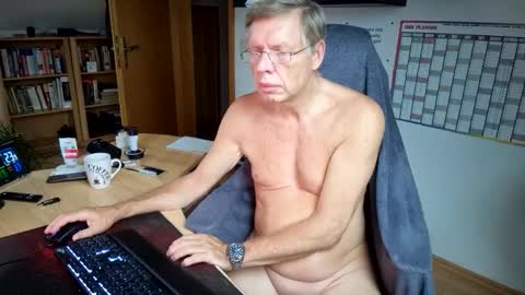 Snapshot of jemk2021 chatting on November 2025 07:40:01 AM jemk2021 online show from November 2025 07:40:01 AM