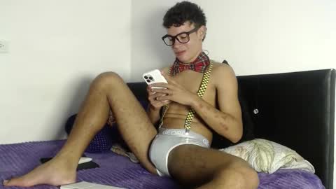 jenfrysuarez online show from December 2025 11:32:01 PM