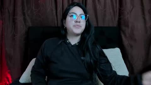 jeniferpowell_nm online show from March 2026 10:37:02 PM