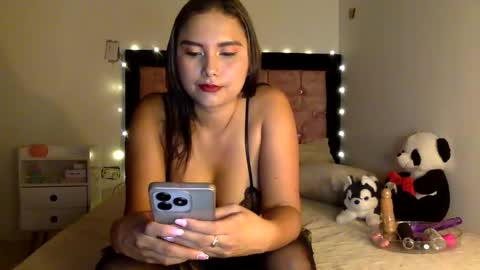 jeniffer_98 online show from February 2026 03:18:01 AM