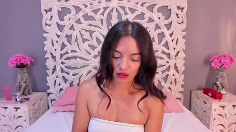 Snapshot of jenifferlopez_ chatting on October 2025 07:22:01 PM Samanta online show from October 2025 07:22:01 PM