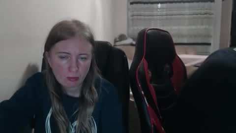 Snapshot of jenisandpeter chatting on November 2025 08:11:02 PM JenisAndPeter online show from November 2025 08:11:02 PM