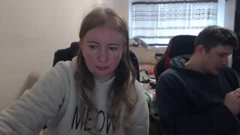 Snapshot of jenisandpeter chatting on November 2025 06:56:01 AM JenisAndPeter online show from November 2025 06:56:01 AM