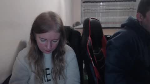 Snapshot of jenisandpeter chatting on November 2025 04:34:02 AM JenisAndPeter online show from November 2025 04:34:02 AM