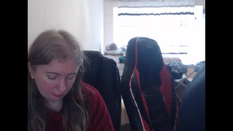 Snapshot of jenisandpeter chatting on February 2026 08:12:02 AM JenisAndPeter online show from February 2026 08:12:02 AM