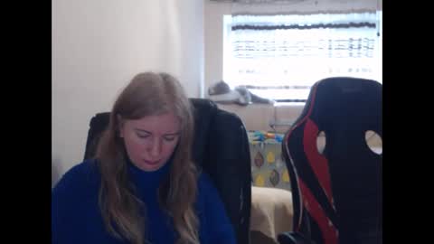 Snapshot of jenisandpeter chatting on February 2026 08:24:02 AM JenisAndPeter online show from February 2026 08:24:02 AM