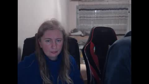 Snapshot of jenisandpeter chatting on February 2026 07:14:02 PM JenisAndPeter online show from February 2026 07:14:02 PM