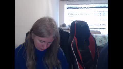 Snapshot of jenisandpeter chatting on March 2026 07:32:02 AM JenisAndPeter online show from March 2026 07:32:02 AM