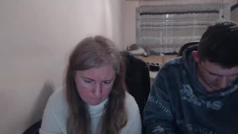 JenisAndPeter online show from March 2026 07:32:01 PM