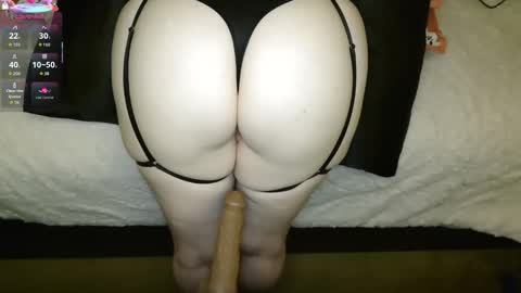 jenitaylia online show from April 2026 10:38:01 AM