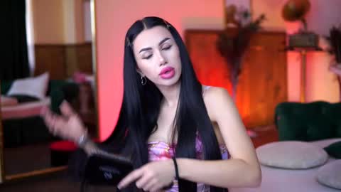 Snapshot of jenna_day chatting on February 2025 06:28:01 AM jenna_day online show from February 2025 06:28:01 AM