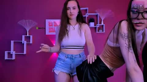 jenna_elayne online show from June 2026 01:02:01 PM