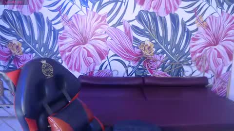 Snapshot of jenni_arango chatting on June 2026 01:04:02 PM Jenny online show from June 2026 01:04:02 PM