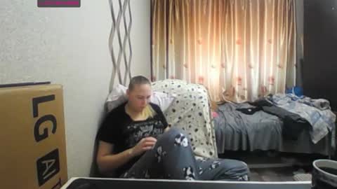 JenniDeep online show from November 2025 09:09:01 AM