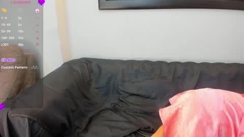 Jennie online show from October 2025 12:15:01 PM