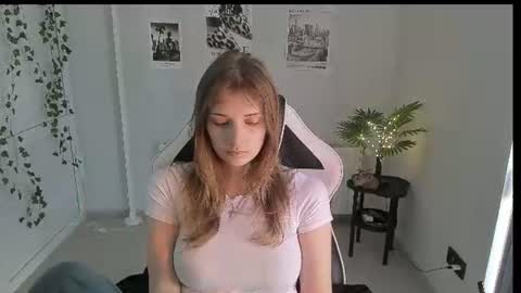 Karla online show from July 2026 12:24:02 PM
