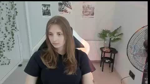 Karla online show from July 2026 12:15:01 PM