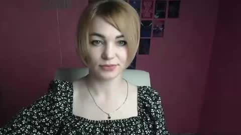 Jennifer online show from April 2026 05:49:02 AM