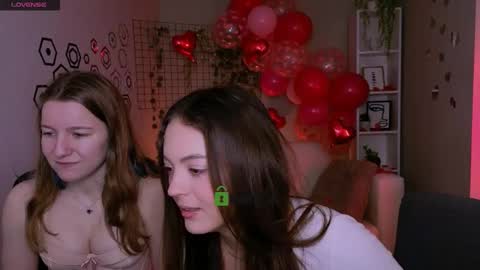 Snapshot of jennifer_sheil chatting on February 2026 12:31:01 PM jennifer_sheil online show from February 2026 12:31:01 PM