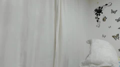 Snapshot of jenniferloveyou chatting on March 2025 10:20:01 PM jenniferloveyou online show from March 2025 10:20:01 PM