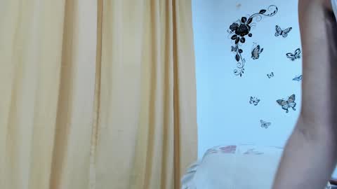 Snapshot of jenniferloveyou chatting on September 2025 04:28:01 PM jenniferloveyou online show from September 2025 04:28:01 PM