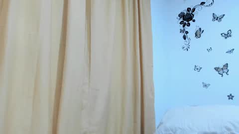 Snapshot of jenniferloveyou chatting on September 2025 09:38:01 PM jenniferloveyou online show from September 2025 09:38:01 PM