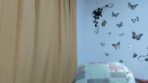 Snapshot of jenniferloveyou chatting on January 2026 01:02:02 PM jenniferloveyou online show from January 2026 01:02:02 PM