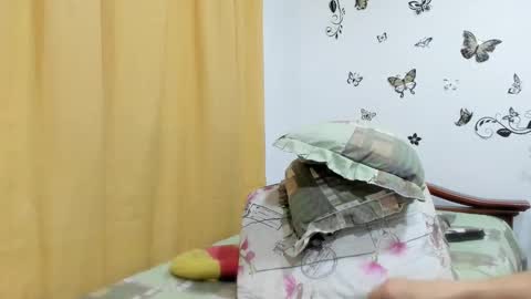 Snapshot of jenniferloveyou chatting on February 2026 04:35:02 PM jenniferloveyou online show from February 2026 04:35:02 PM