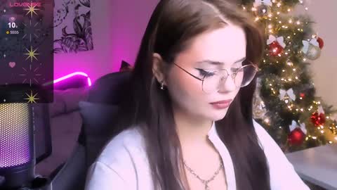 Snapshot of jenniferwandis77 chatting on December 2024 04:30:02 PM Jenni online show from December 2024 04:30:02 PM