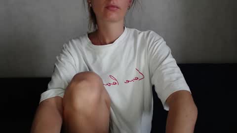 Snapshot of jennnamaaya chatting on September 2025 09:20:01 AM Jenny online show from September 2025 09:20:01 AM