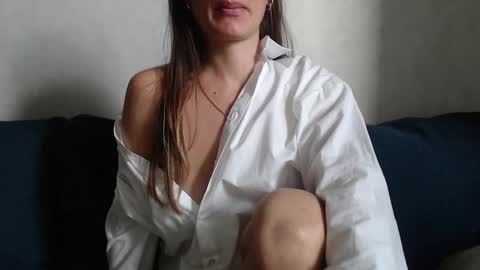 Snapshot of jennnamaaya chatting on October 2025 07:39:01 AM Jenny online show from October 2025 07:39:01 AM