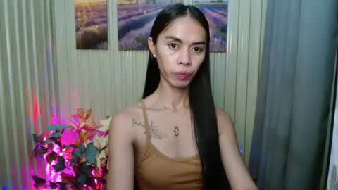 Snapshot of jenny20_xxx chatting on October 2025 01:58:02 AM PRETTY JENNY online show from October 2025 01:58:02 AM