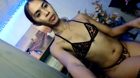 Snapshot of jenny20_xxx chatting on July 2026 10:05:02 PM PRETTY JENNY online show from July 2026 10:05:02 PM
