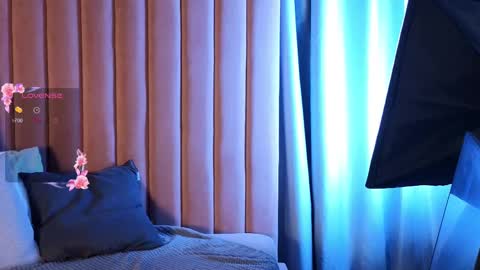 jenny_bunny_ online show from February 2025 04:54:01 AM