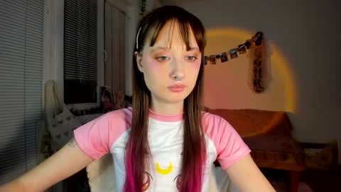 Snapshot of jenny_cox_love chatting on December 2024 06:33:01 PM Jennifer Jenny Darling   online show from December 2024 06:33:01 PM