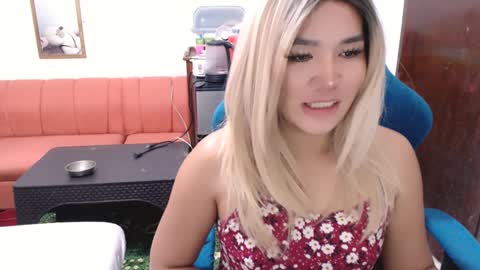 Snapshot of jenny_fromphil chatting on January 2025 11:14:01 AM Jenny online show from January 2025 11:14:01 AM