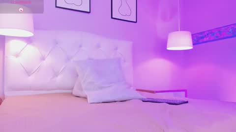 Snapshot of jenny_golden1 chatting on February 2025 06:46:02 PM Jenny online show from February 2025 06:46:02 PM