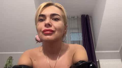 Jenny online show from January 2025 08:36:01 AM
