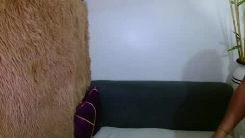 Snapshot of jenny_salvi chatting on September 2025 06:17:02 AM jenny_salvi online show from September 2025 06:17:02 AM