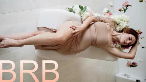 Jenny NO Nude online show from September 2025 02:55:02 PM