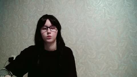 JennyOlset online show from October 2025 11:31:01 AM